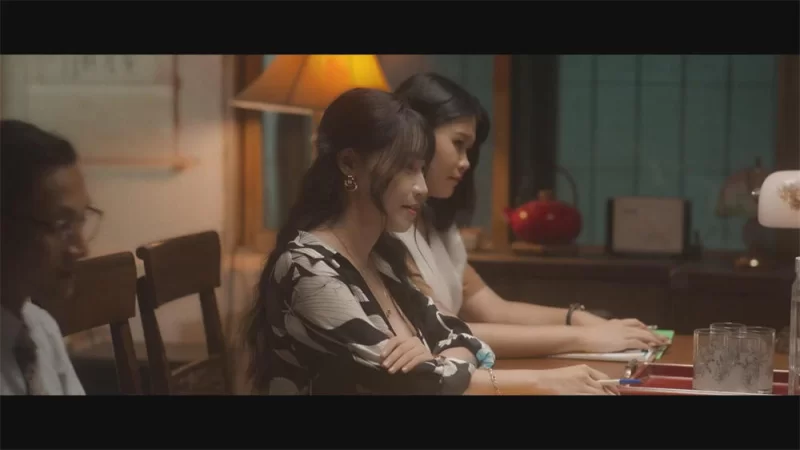 少妇白洁 (1).jpg